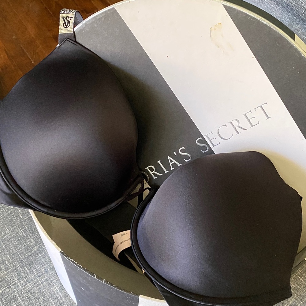 Very Sexy Shine Strap Bra - Picture 4 of 4